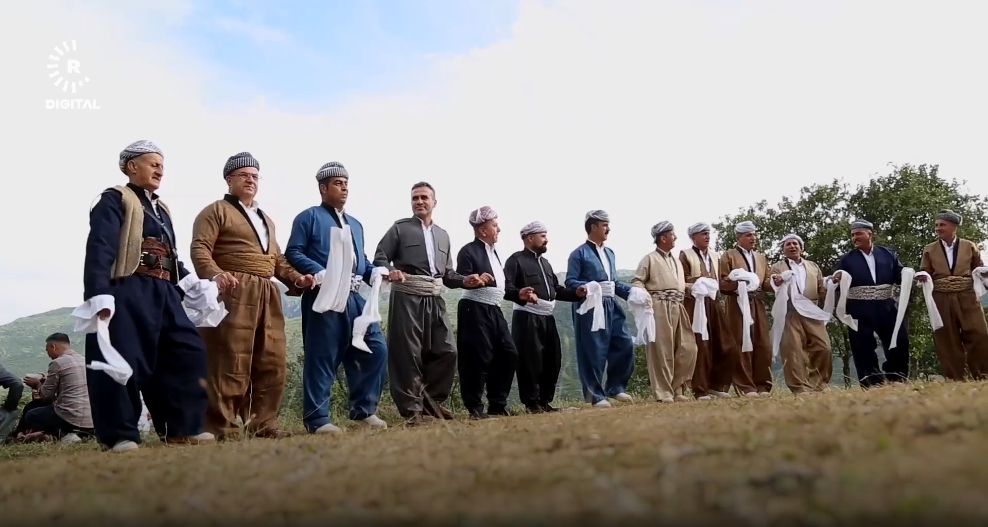 Nihêl Grubu yarım asırdır Kürt folklorunu yaşatıyor