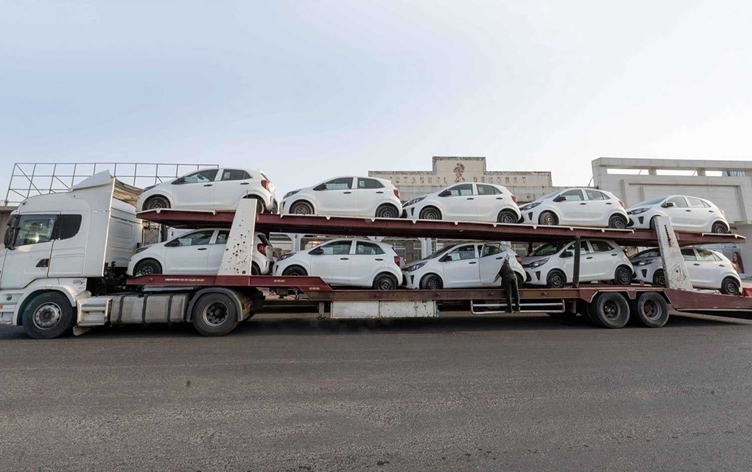 Iraq raises customs tariffs on cars, gold to curb tax evasion