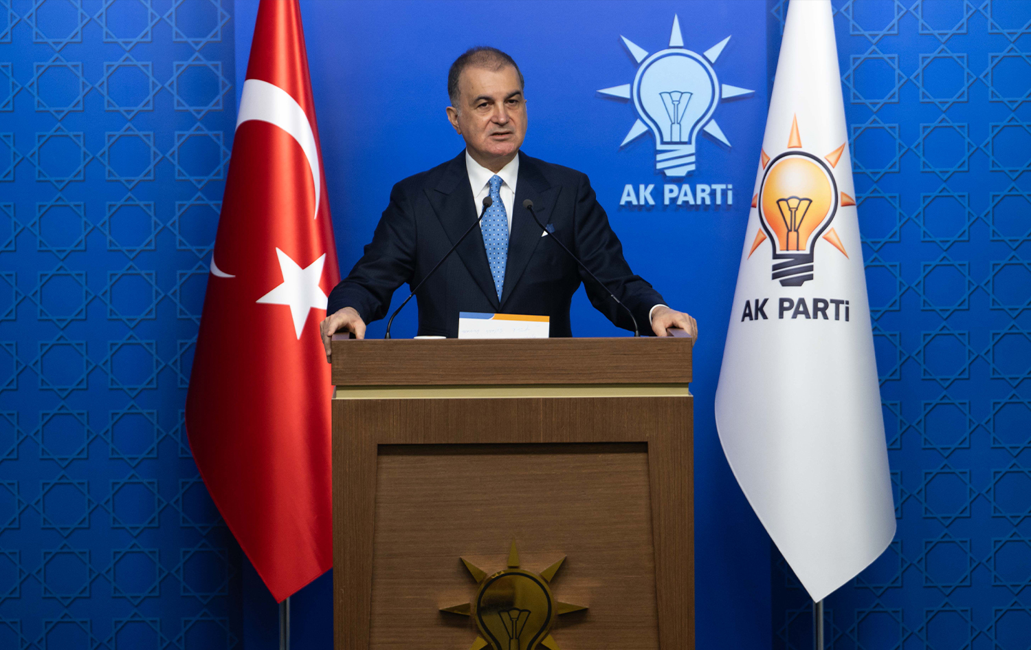 AK Partî: Em nexşerêya pêvajoyê nû dikin û rêya xwe didomînin