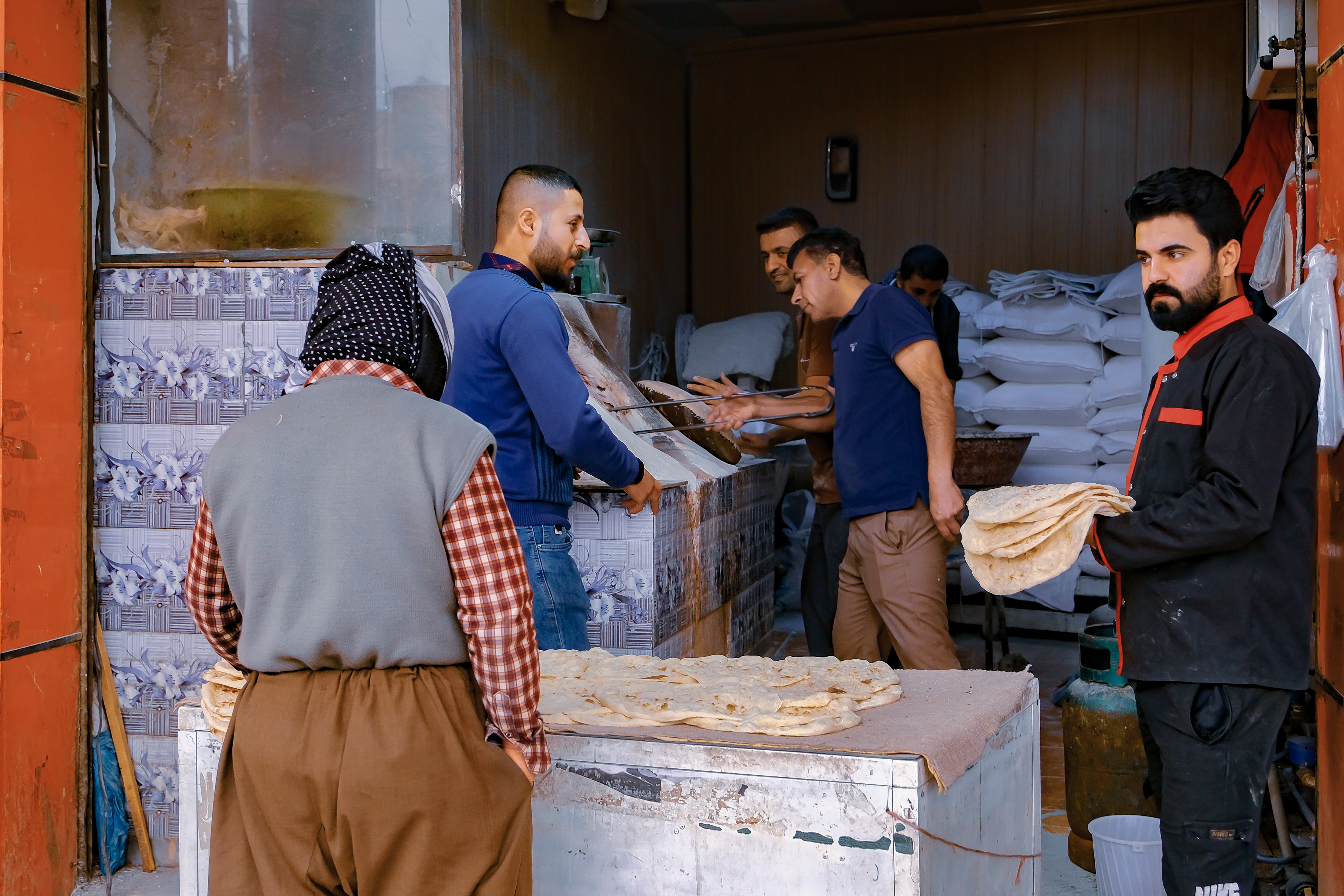 Iraq bans plastic bags in bakeries under new environmental measures