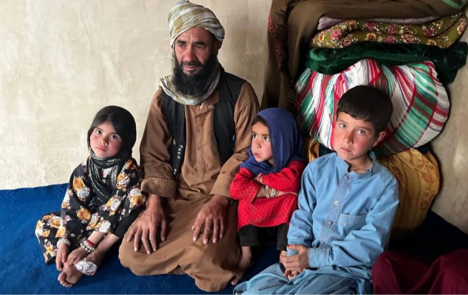 Afganistan’da aileler çocuklarını satmak zorunda kalıyor