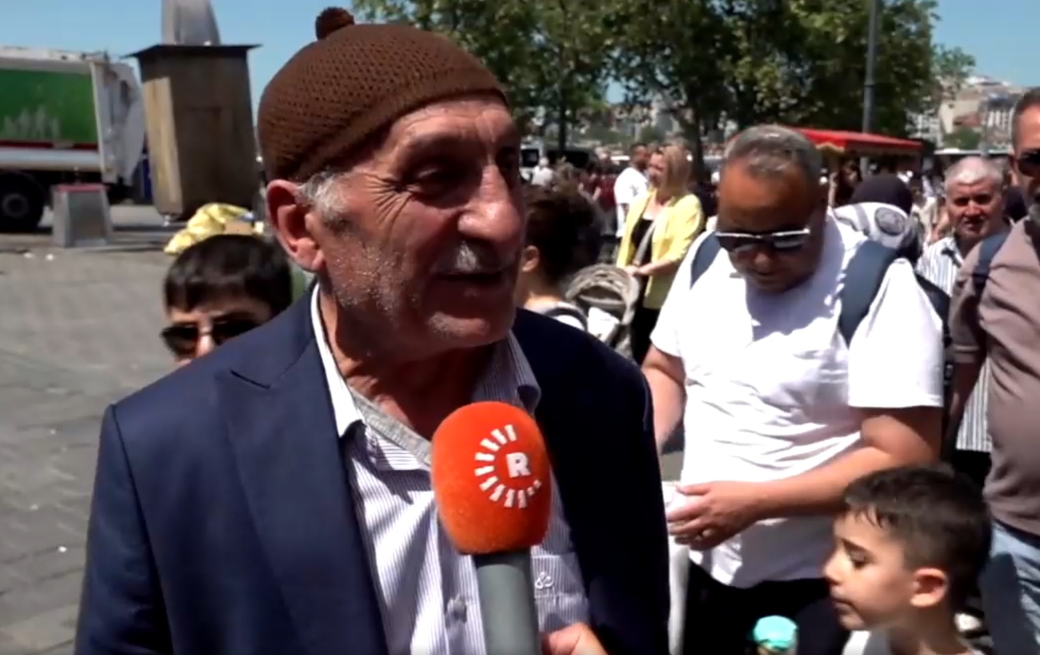 İstanbul’da Kurban Bayramı hazırlıkları: ‘Her şeyden kısarak yaşıyoruz’