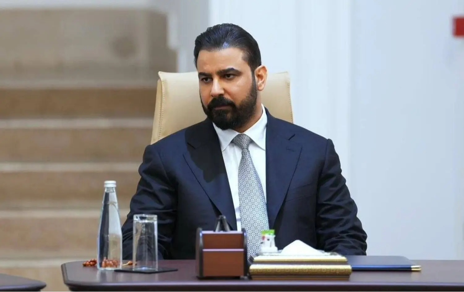 سەرۆکوەزیرانی عێراق فەرمانی لێکۆڵینەوە لە چەندین گرێبەستی حکومی دەردەکات