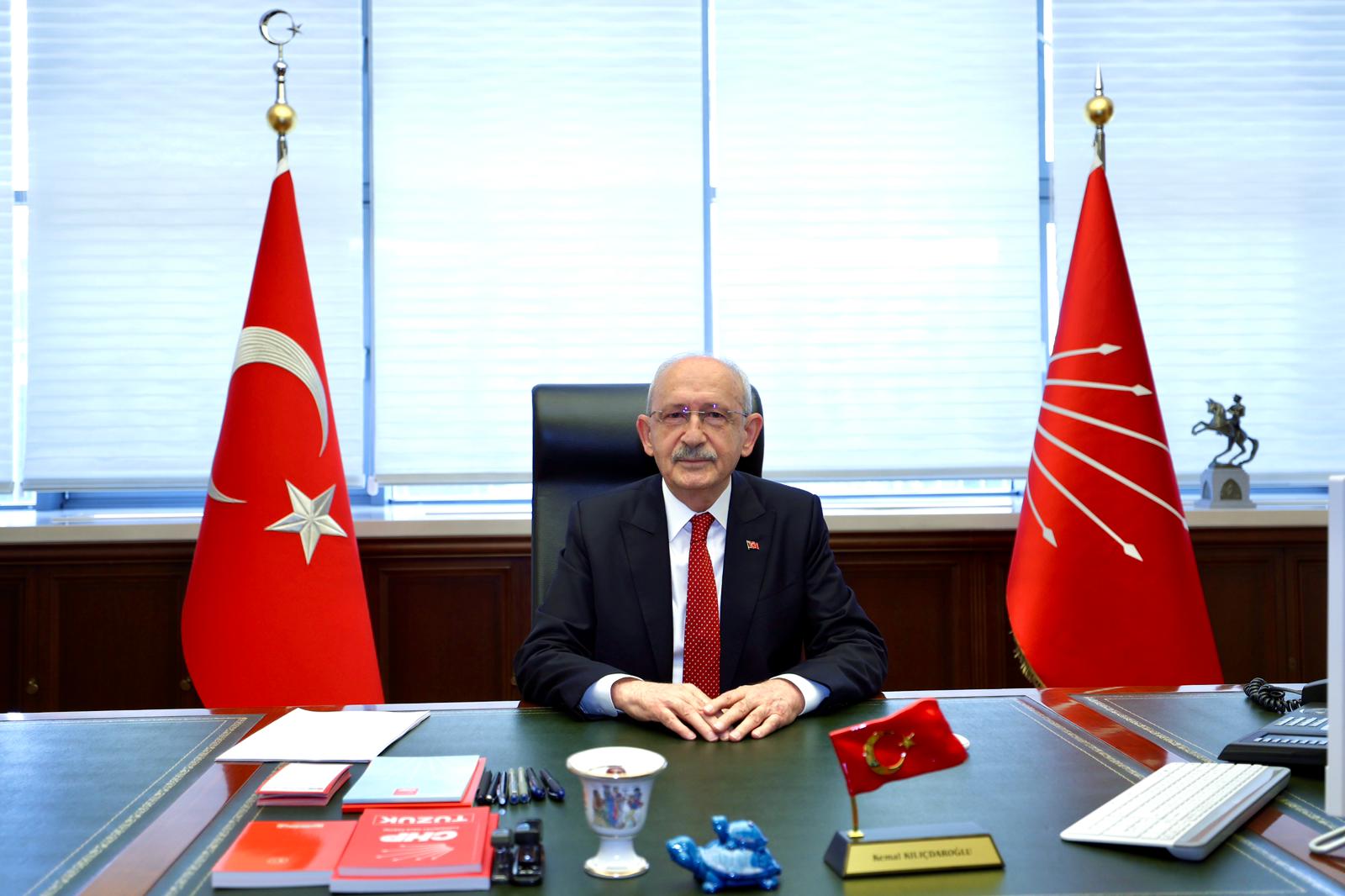 Kılıçdaroğlu, 2,5 yıl sonra CHP Genel Merkezi'nde konuştu:
