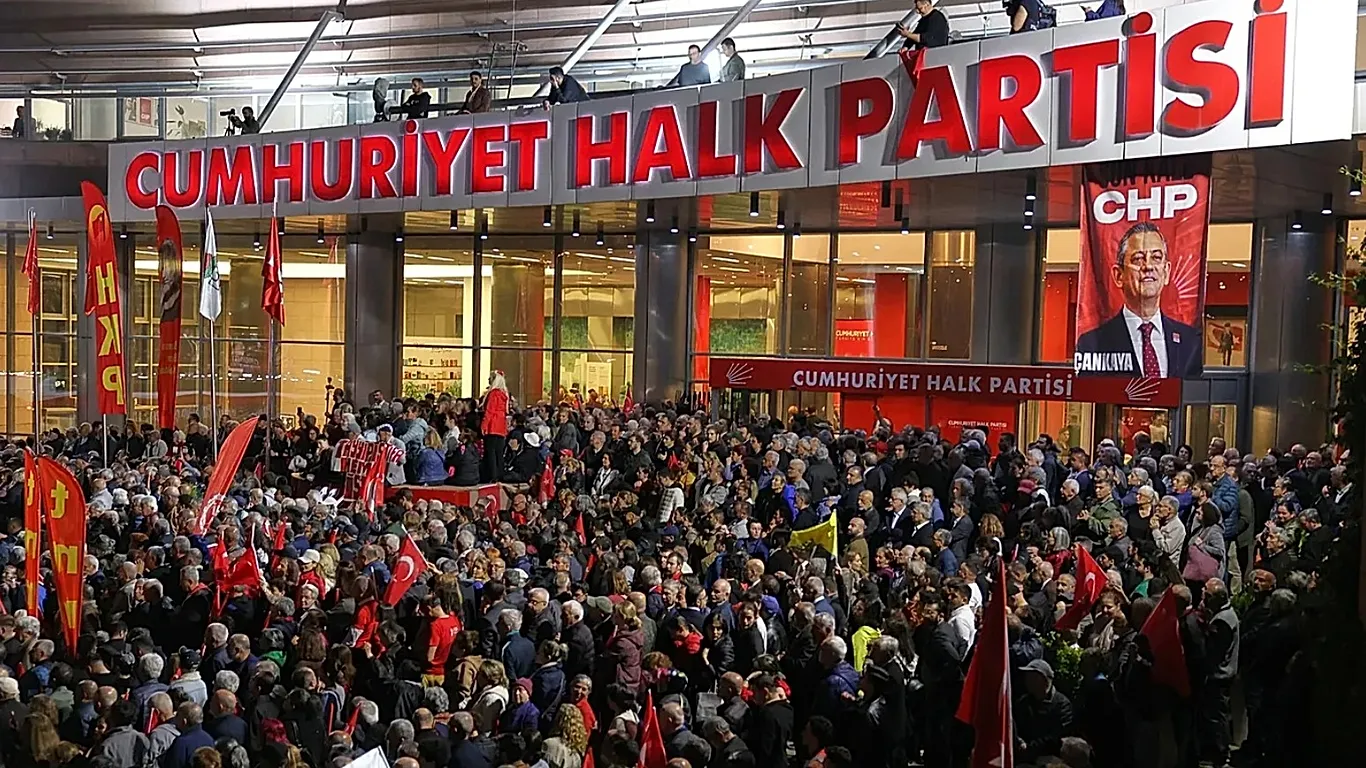 CHP’de 700 delege olağanüstü kurultay içim imza verdi