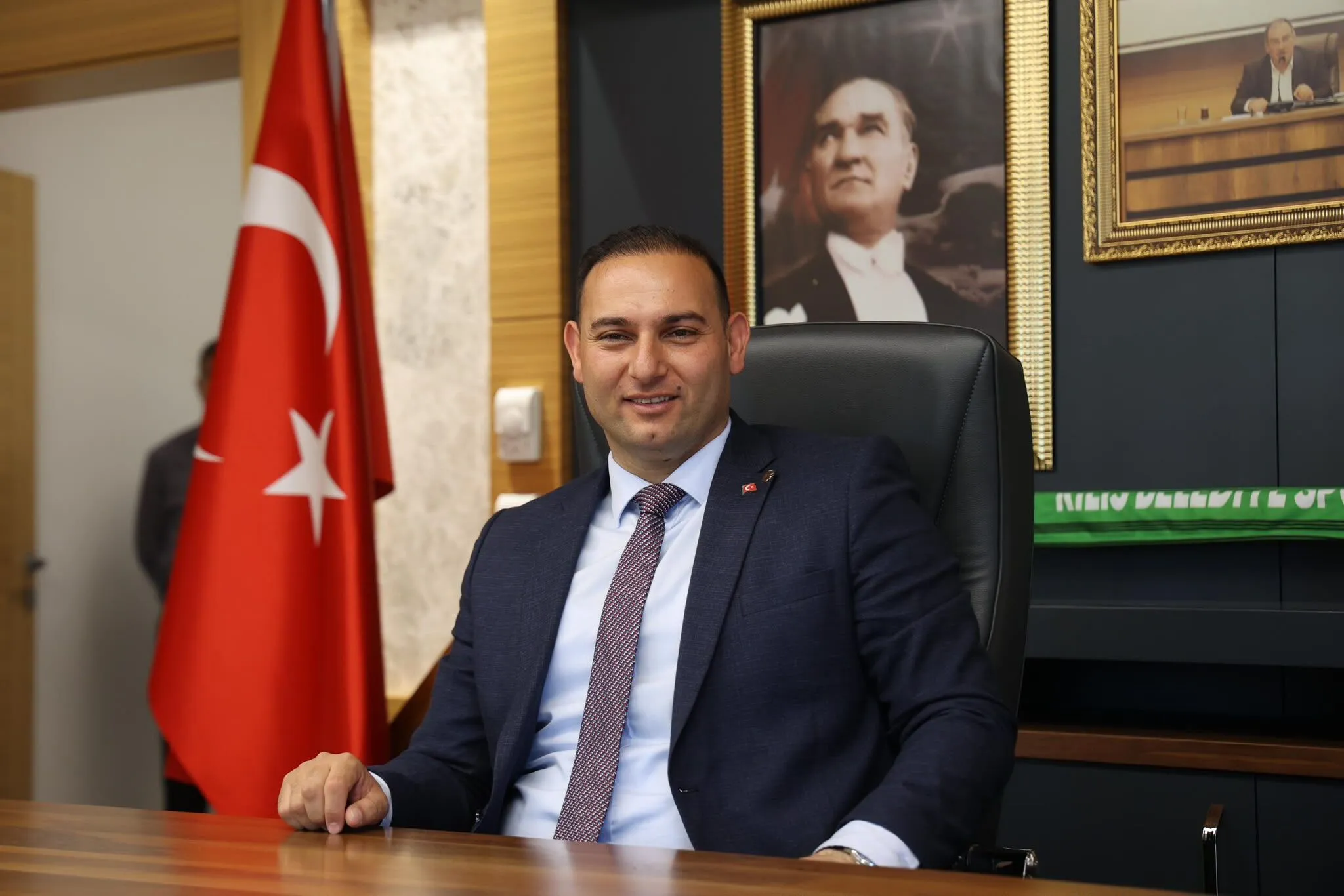 Bir belediye başkanı daha CHP'den istifa etti