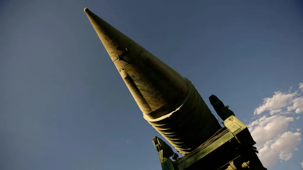 Pêşbaziya çekên atomê: Kîjan welat xwediyê çend serikan e?