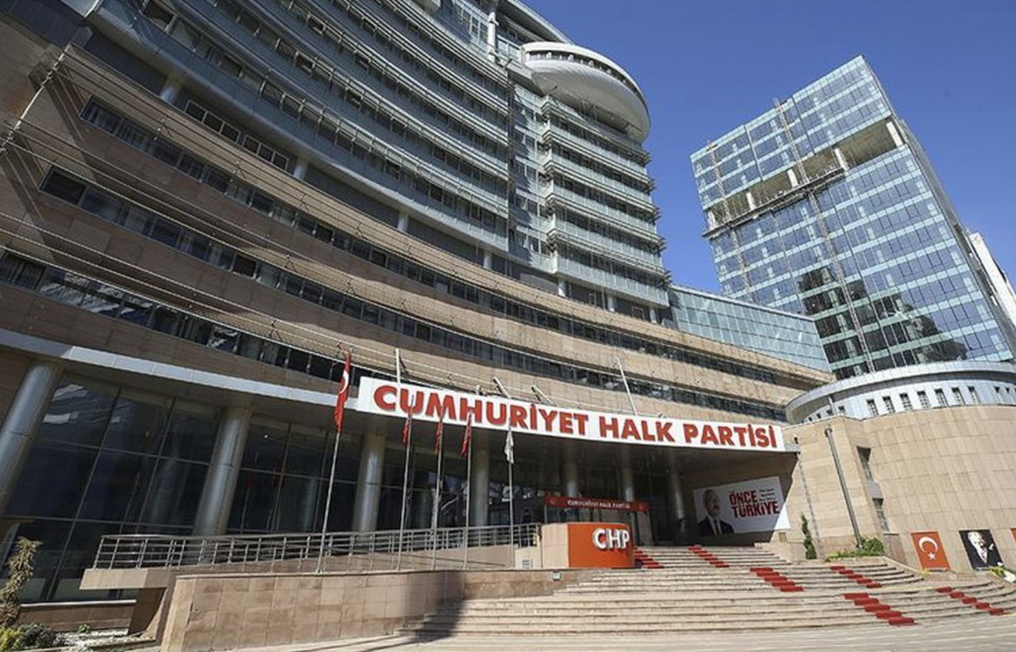 CHP'de grup toplantısı krizinin ardından MYK toplantısı yapı