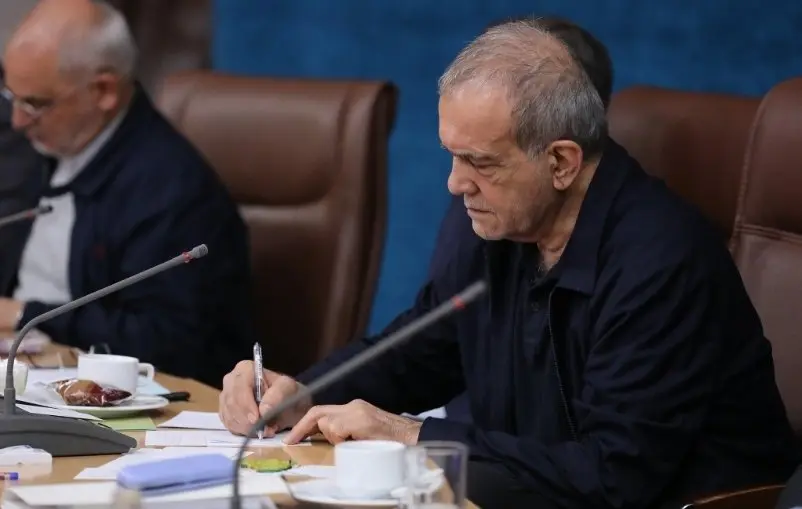 Pezeşkiyan’dan anlaşma eleştirilerine yanıt: Müzakere süreci devletin ortak kararıdır