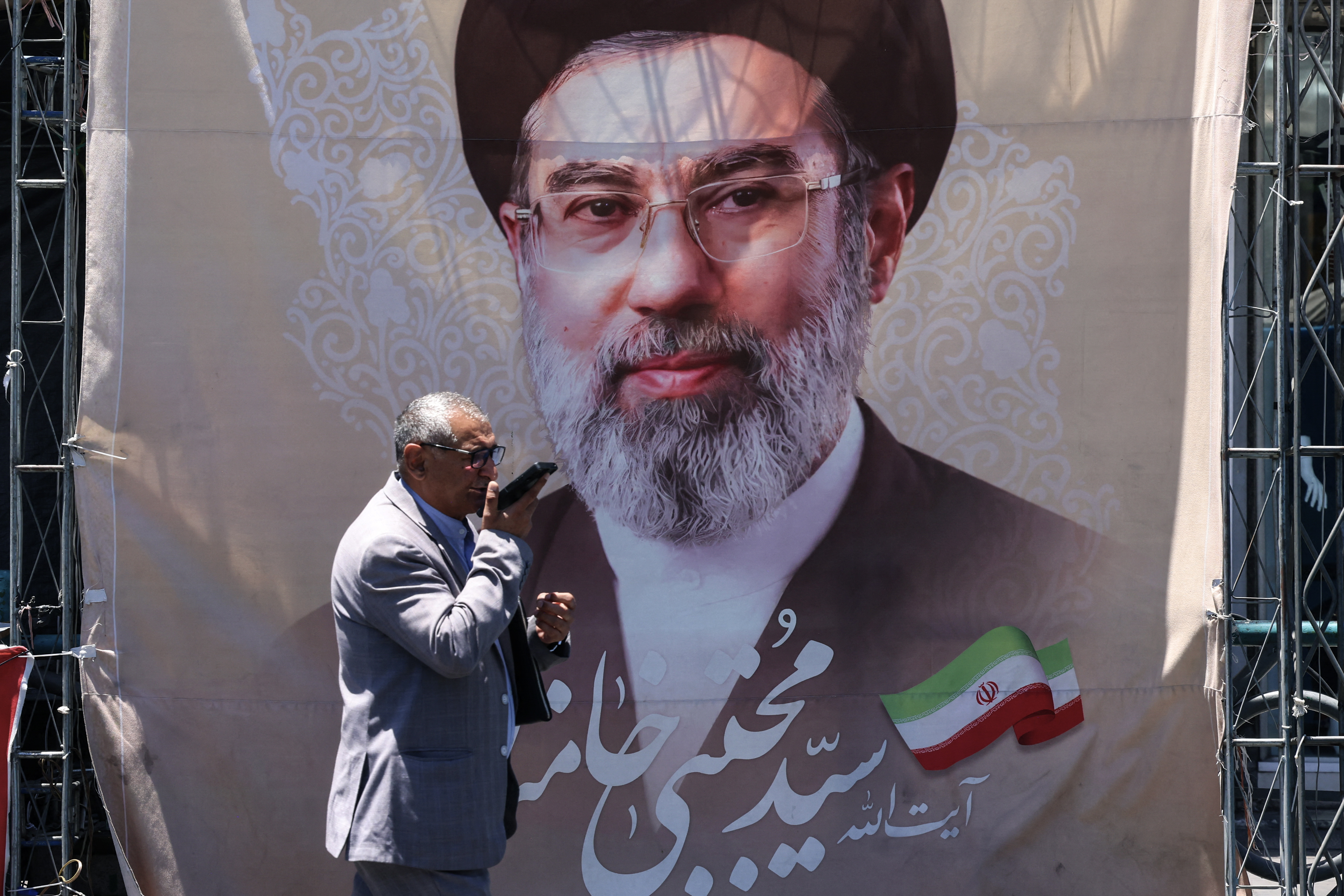 Khamenei says he initially disapproved of Iran–US MoU