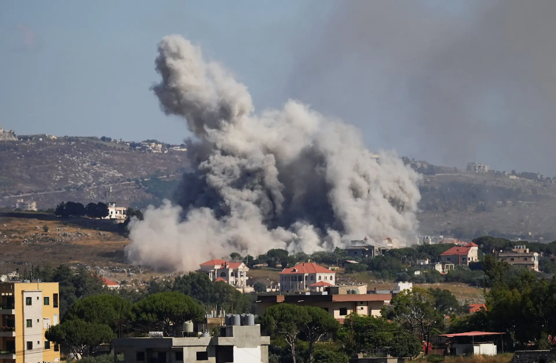 Îsraîlê êrişî Libnanê kir: 5 kes hatin kuştin