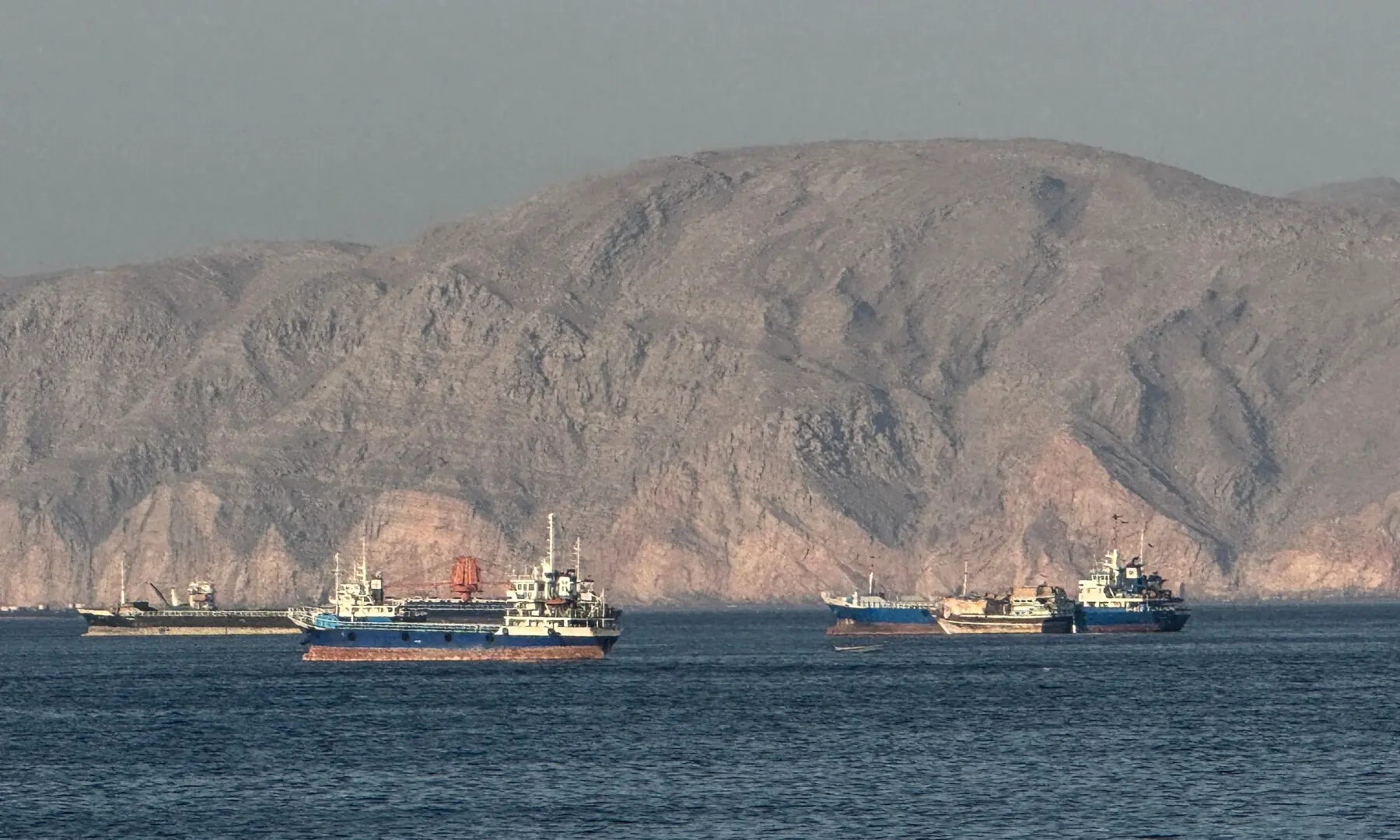 Projectile strikes cargo ship off Oman coast following Iranian route warning