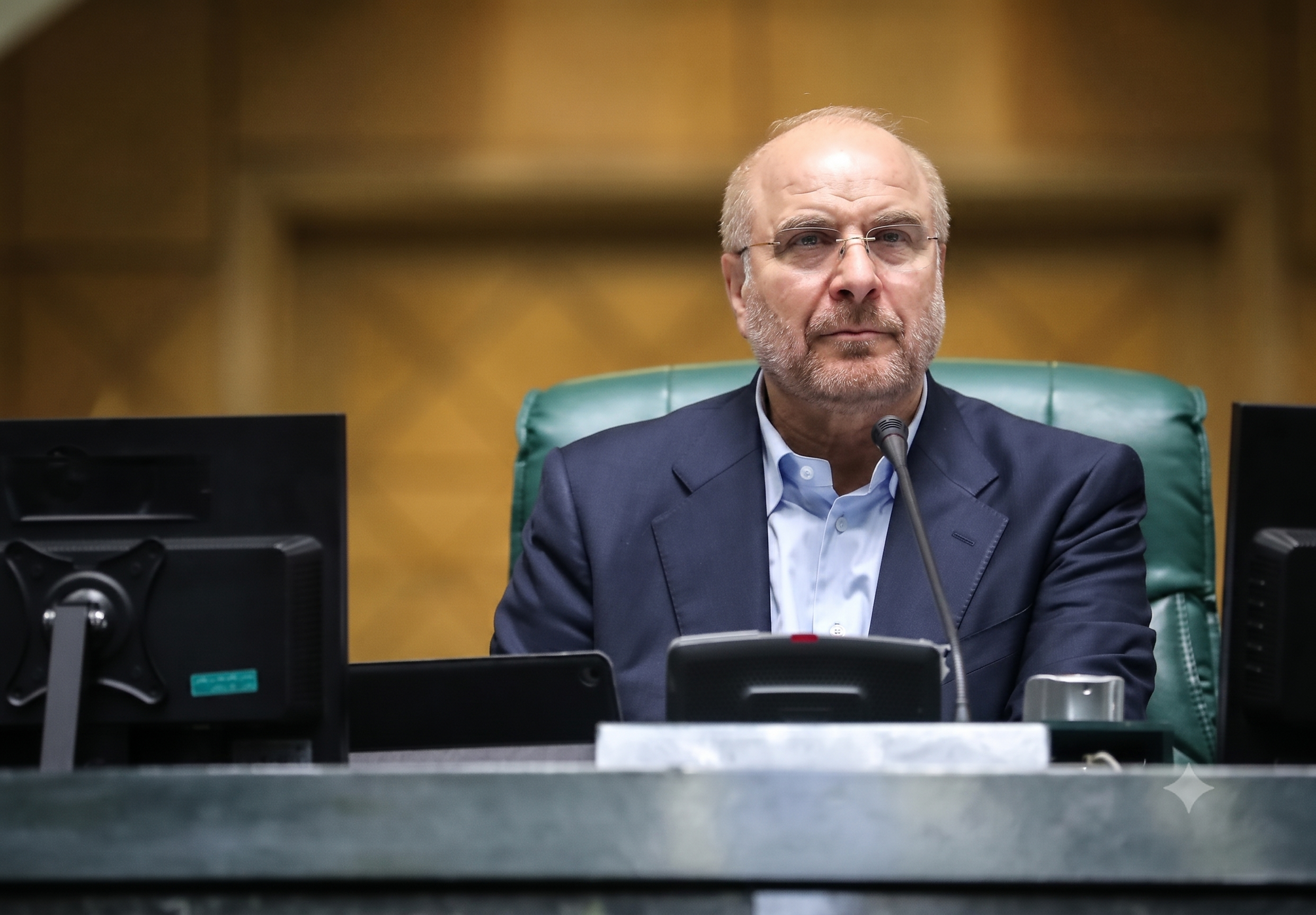 ئێران10-07-2026محەممەد باقر قالیباف: شەڕمان لەگەڵ ئەمریکا هیچ کات بە خۆبەدەستەوەدان کۆتایی نایەت