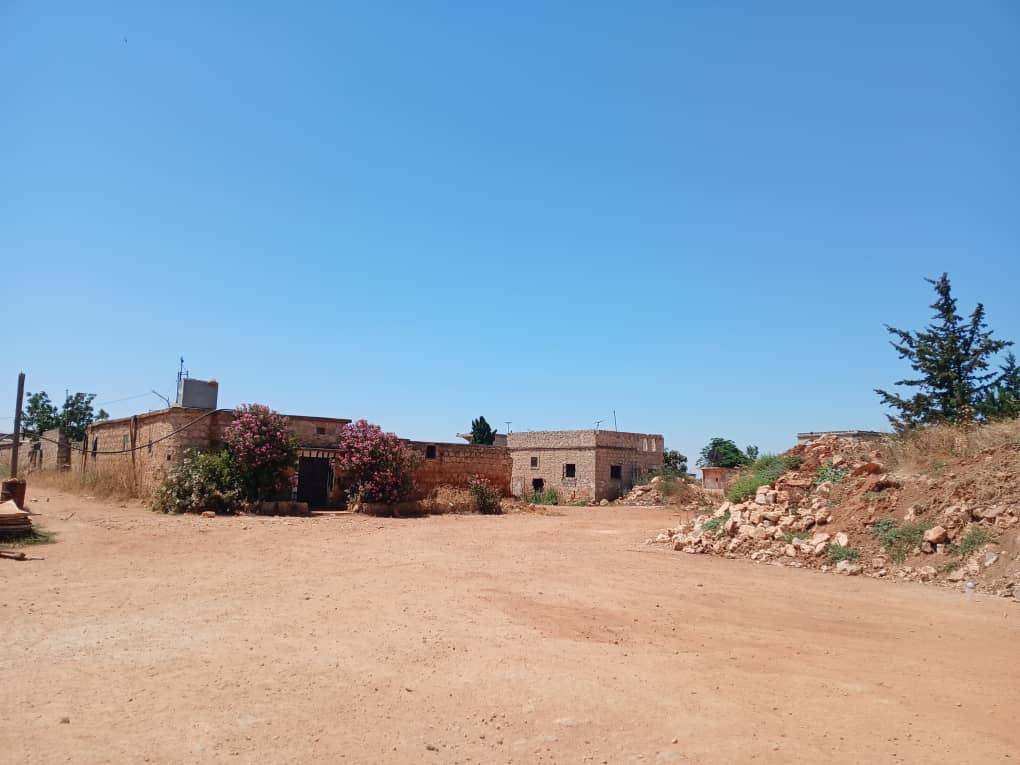 EFRÎN - Tirkiye ji gundê Basilê vekişiya, hînek gundî vegeriyan