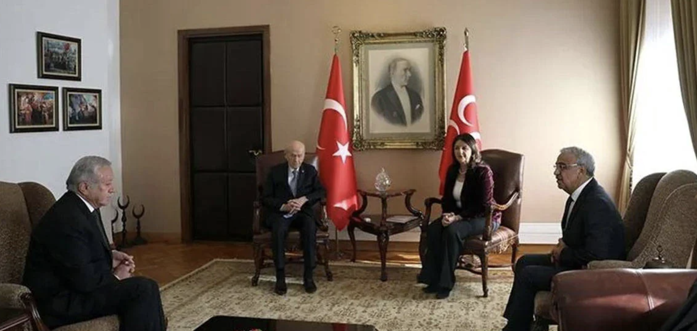 DEM Parti İmralı Heyeti Bahçeli’yi ziyaret ederek 40 dakika görüştü