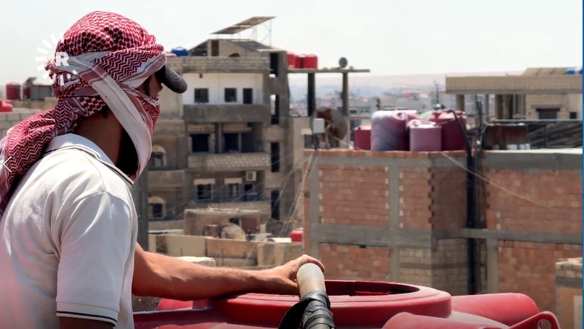 مواطن من الحسكة لرووداو: نشتري مياه الصهاريج وهي لا تصلح للشرب والغسل