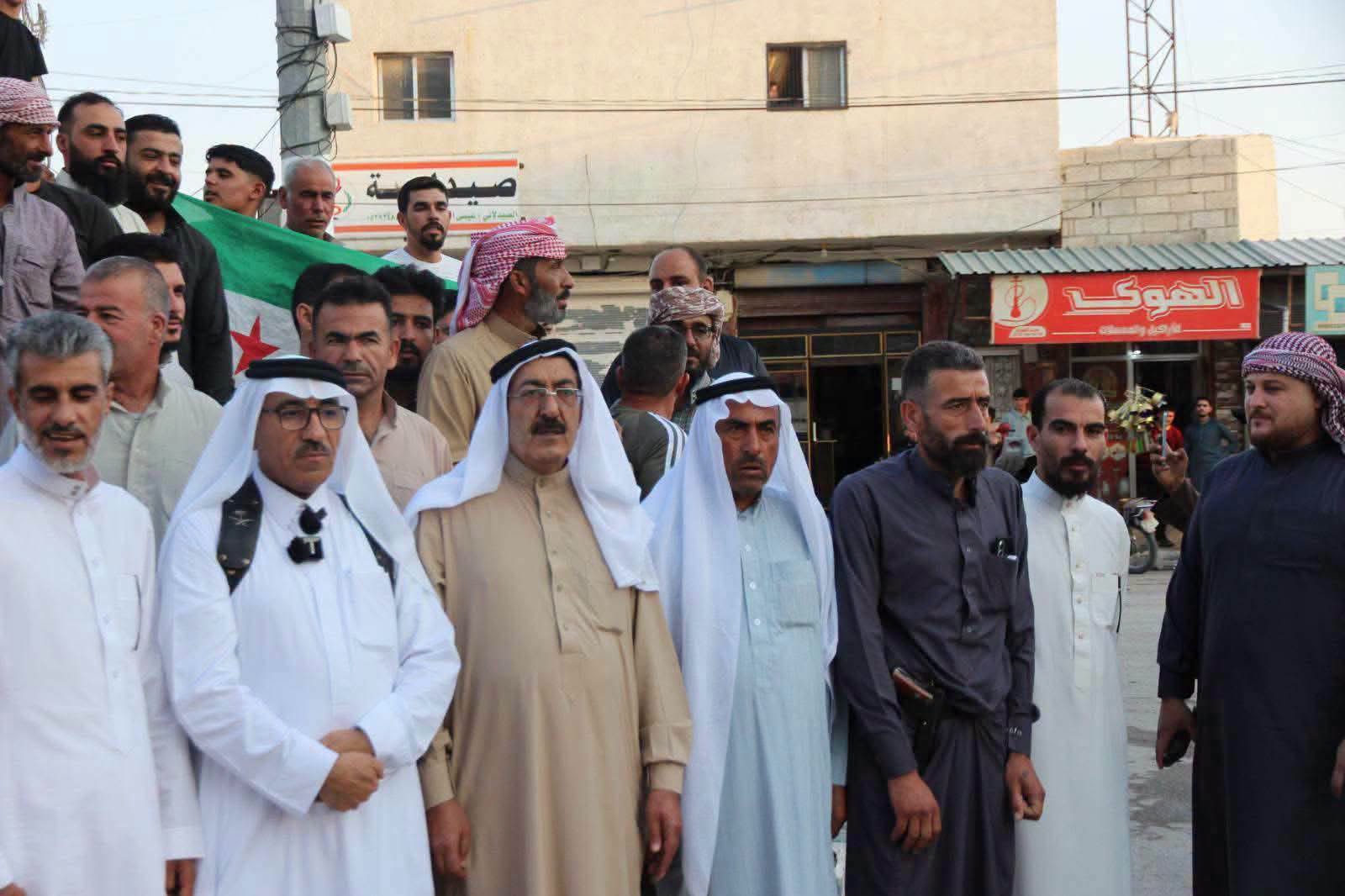 کوردستان26-07-2026ئەو چەکدارەی سووکایەتیی بە کەزیی کچە شەڕڤانێک کرد، لە خۆپیشاندانێکی دژی هەسەدەدا دەرکەوتەوە