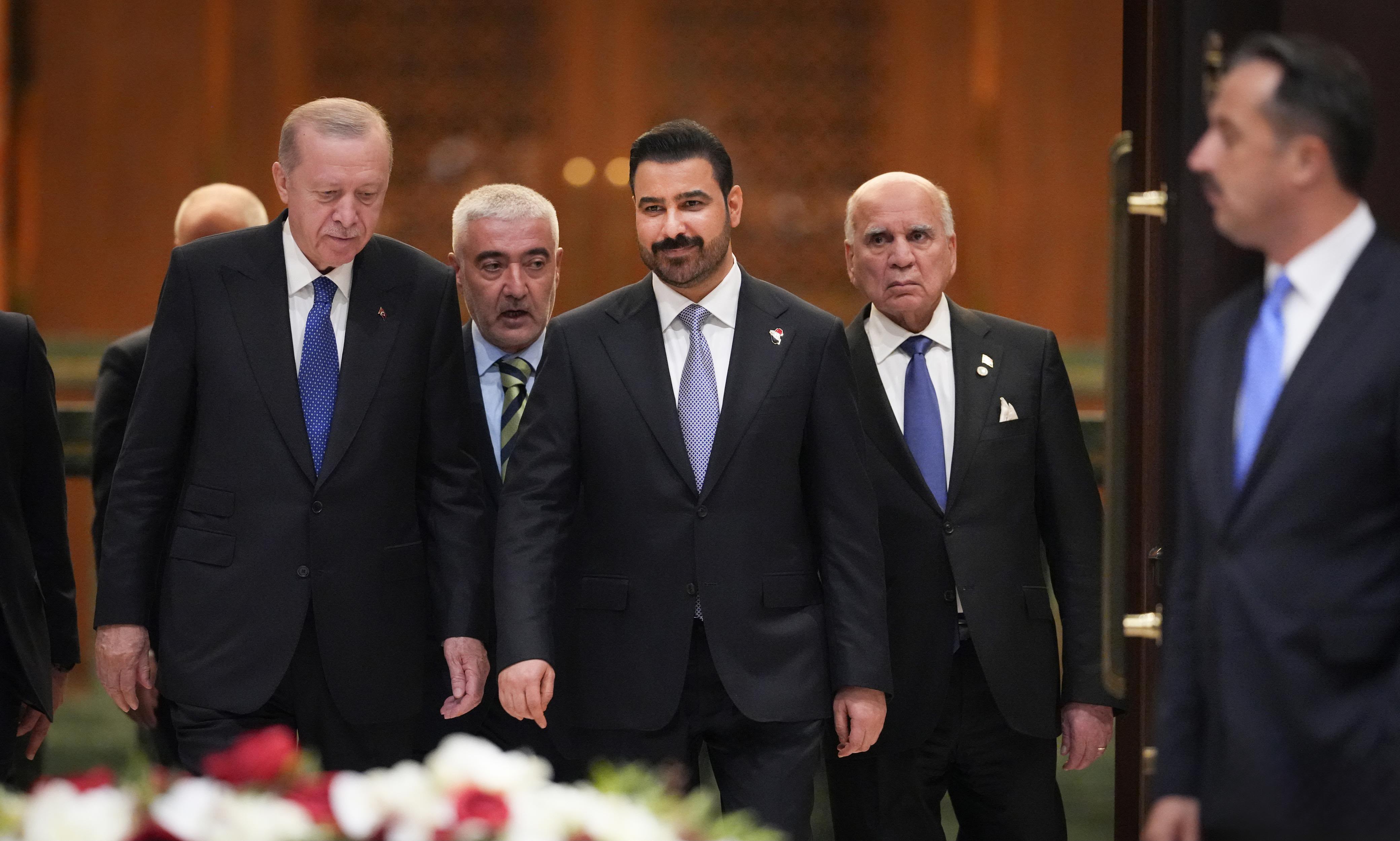 أردوغان يبدي استعداد بلاده لدعم العراق في الطيران المدني وطريق التنمية والاستثمار
