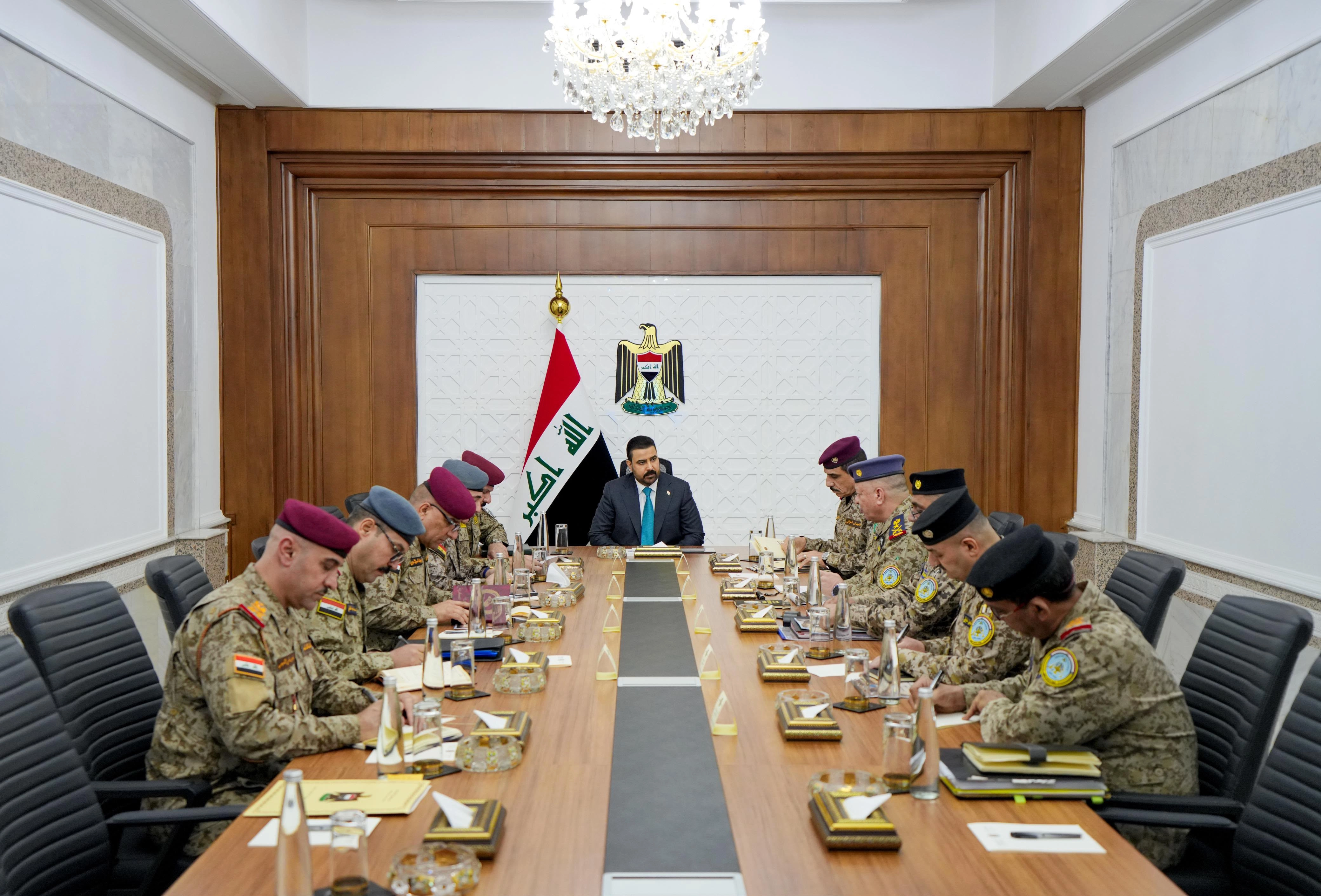 اجتماع برئاسة الزيدي يؤكد تسريع توريد منظومات الدفاع الجوي