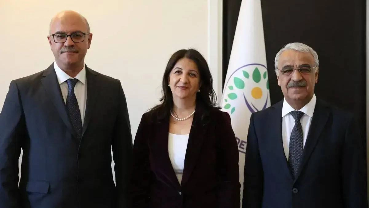 دەم پارتی: دەستکاری ناوەڕۆکی دیداری ئیمراڵی کراوە