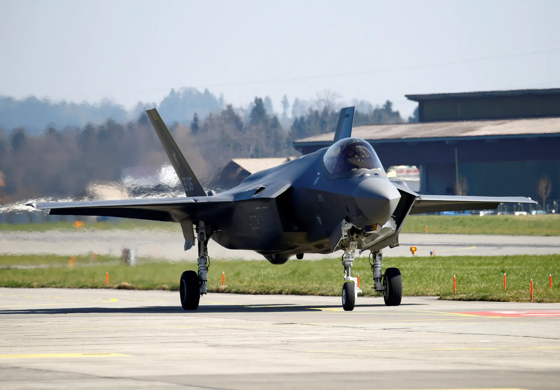 واشنطن توافق على بيع السعودية 48 مقاتلة F-35 بقيمة 24.3 مليار دولار