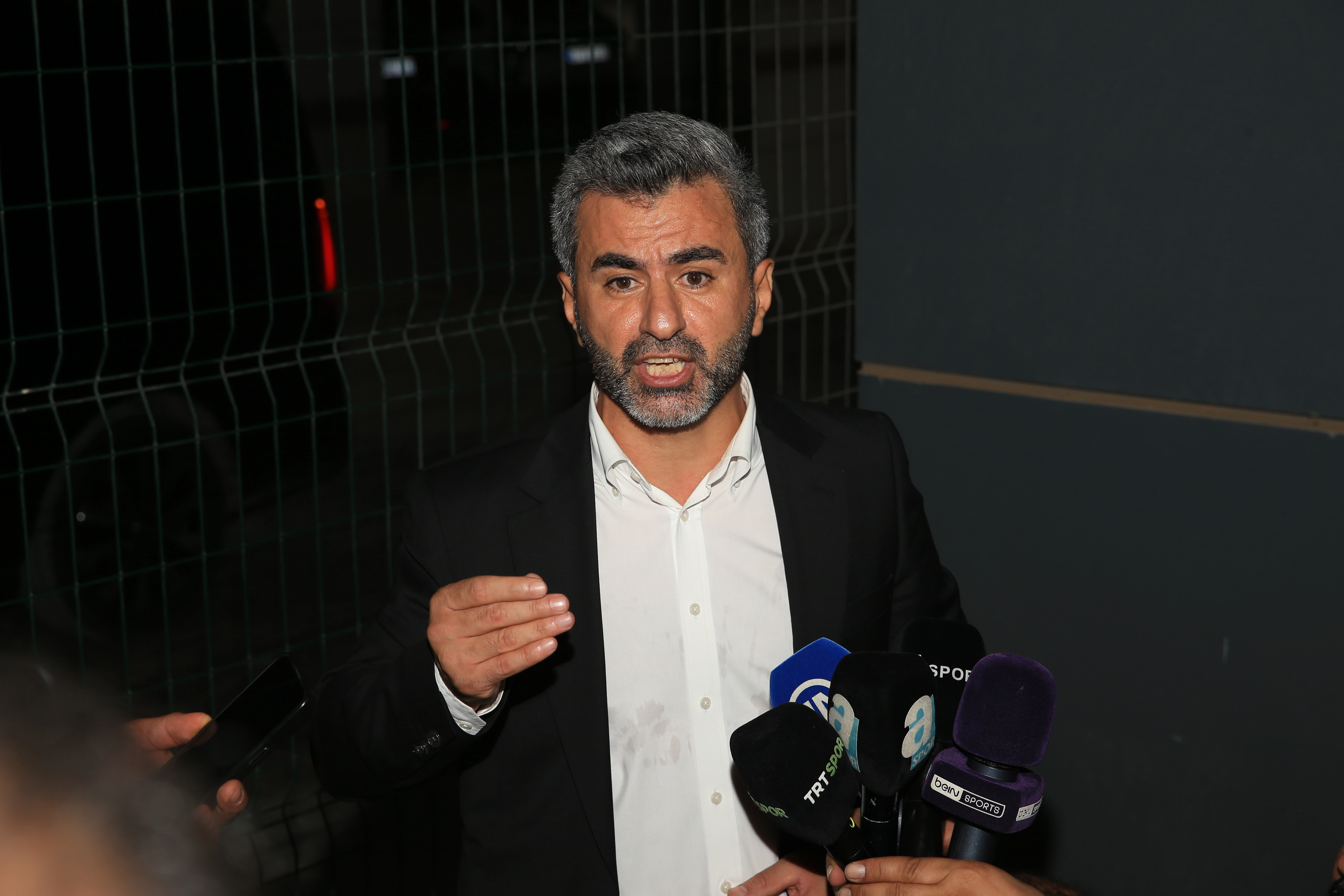 Nahît Eren: Hûn nikarin rengê ku Amedsporê daye vê lîgê tarî bikin