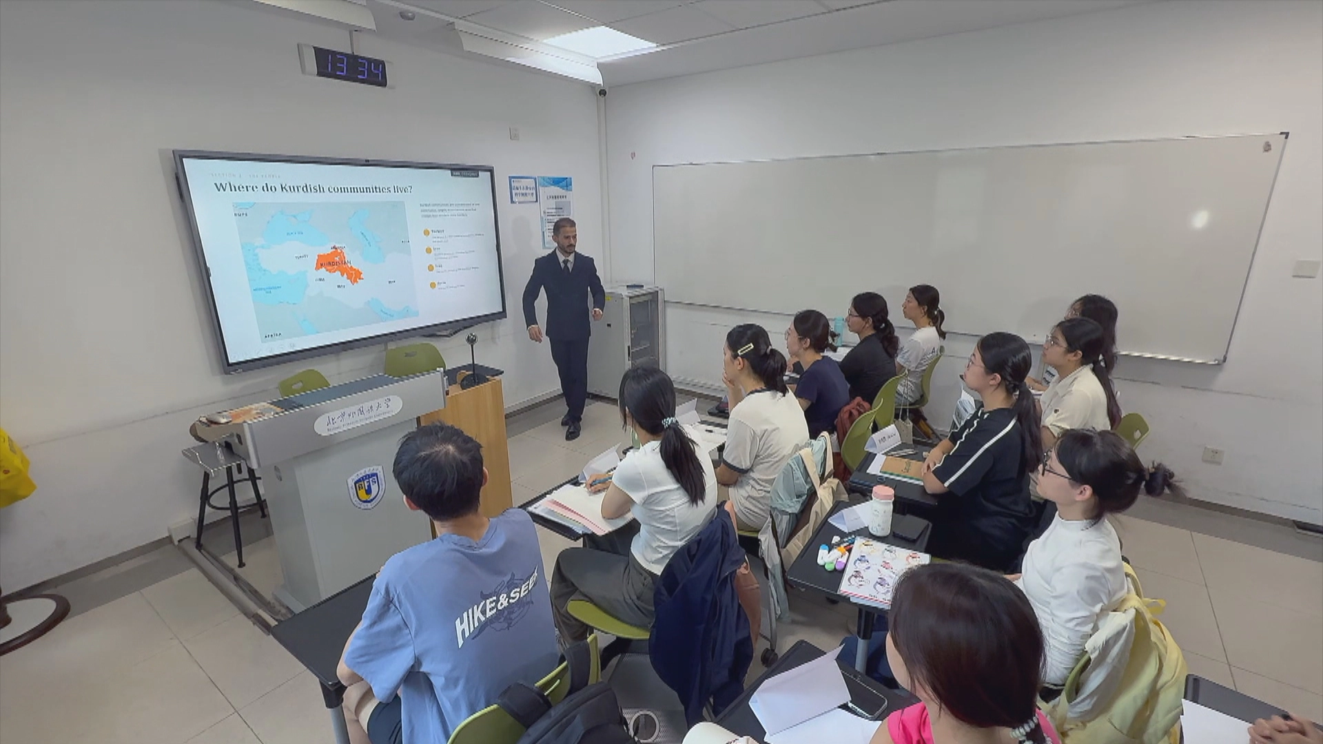 China's top foreign studies university introduces Kurdish bachelor's degree