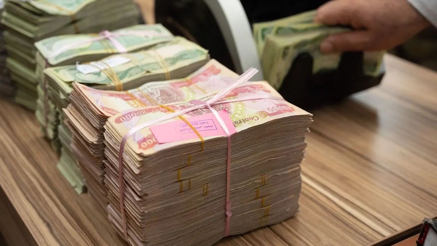 Iraq advances 2027 budget draft to Council of Ministers