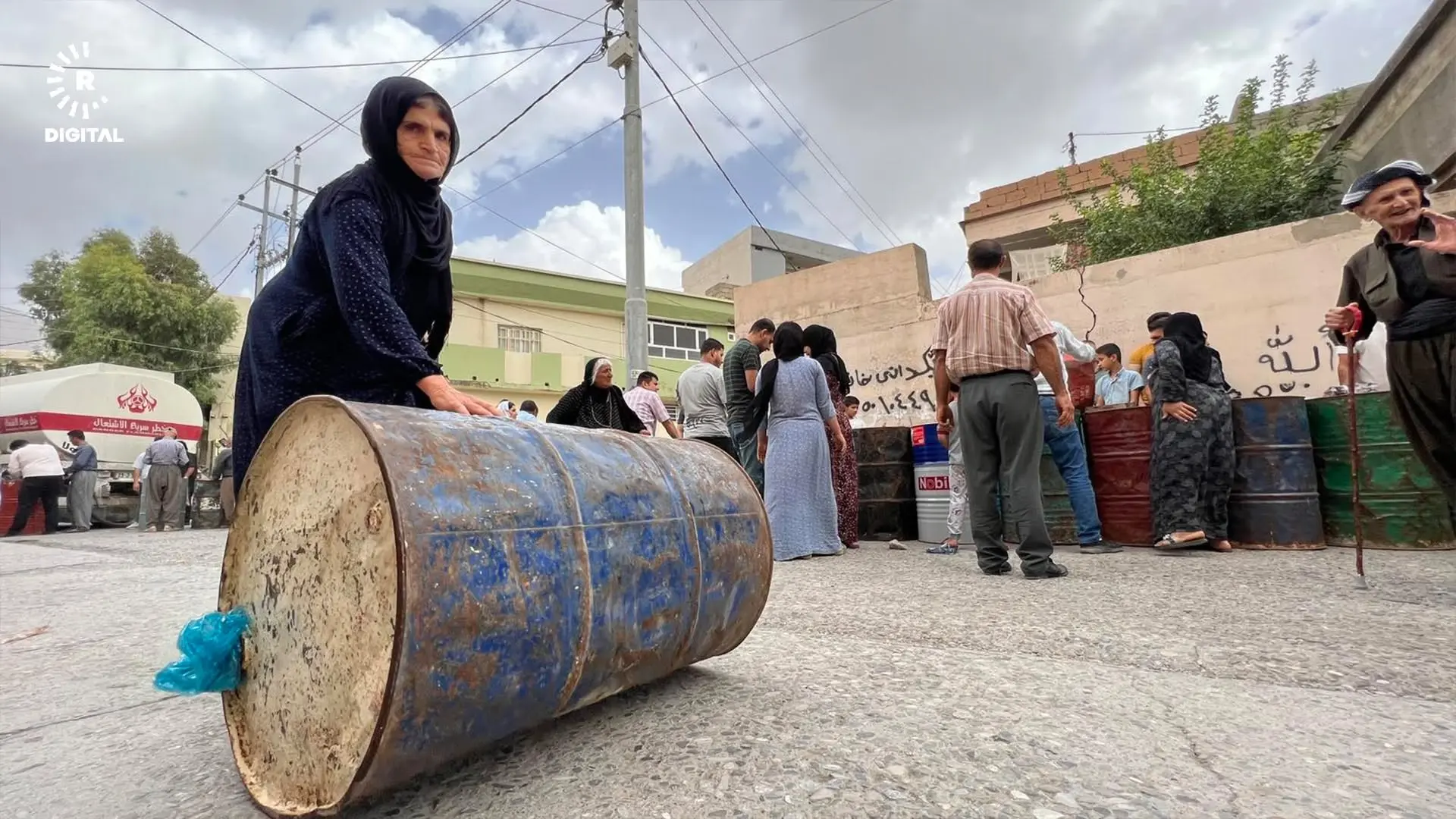 لە هەفتەیەکدا نرخی نەوتی ماڵان 50 هەزار دینار دابەزیوە