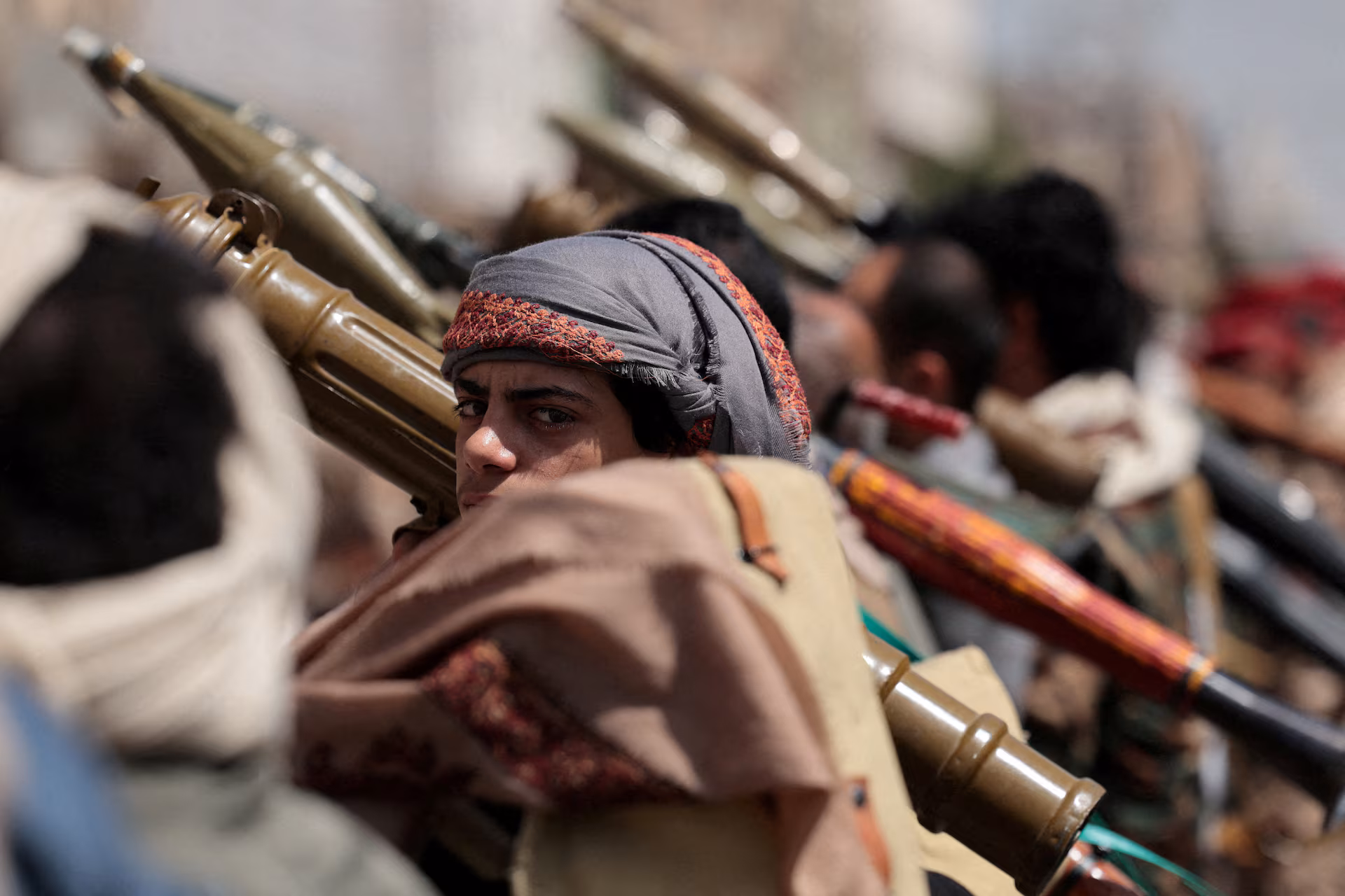 سعوودیە حووسییەکان بە بۆردوومانکردنی شاری مەدینە تۆمەتبار دەکات؛ وڵاتانی ئیسلامی سەرکۆنەی دەکەن