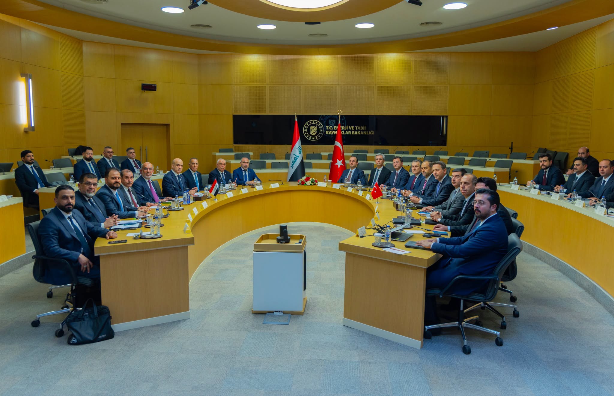 بغداد وأنقرة تبدآن مفاوضات بشأن اتفاقية إطارية للنفط والغاز