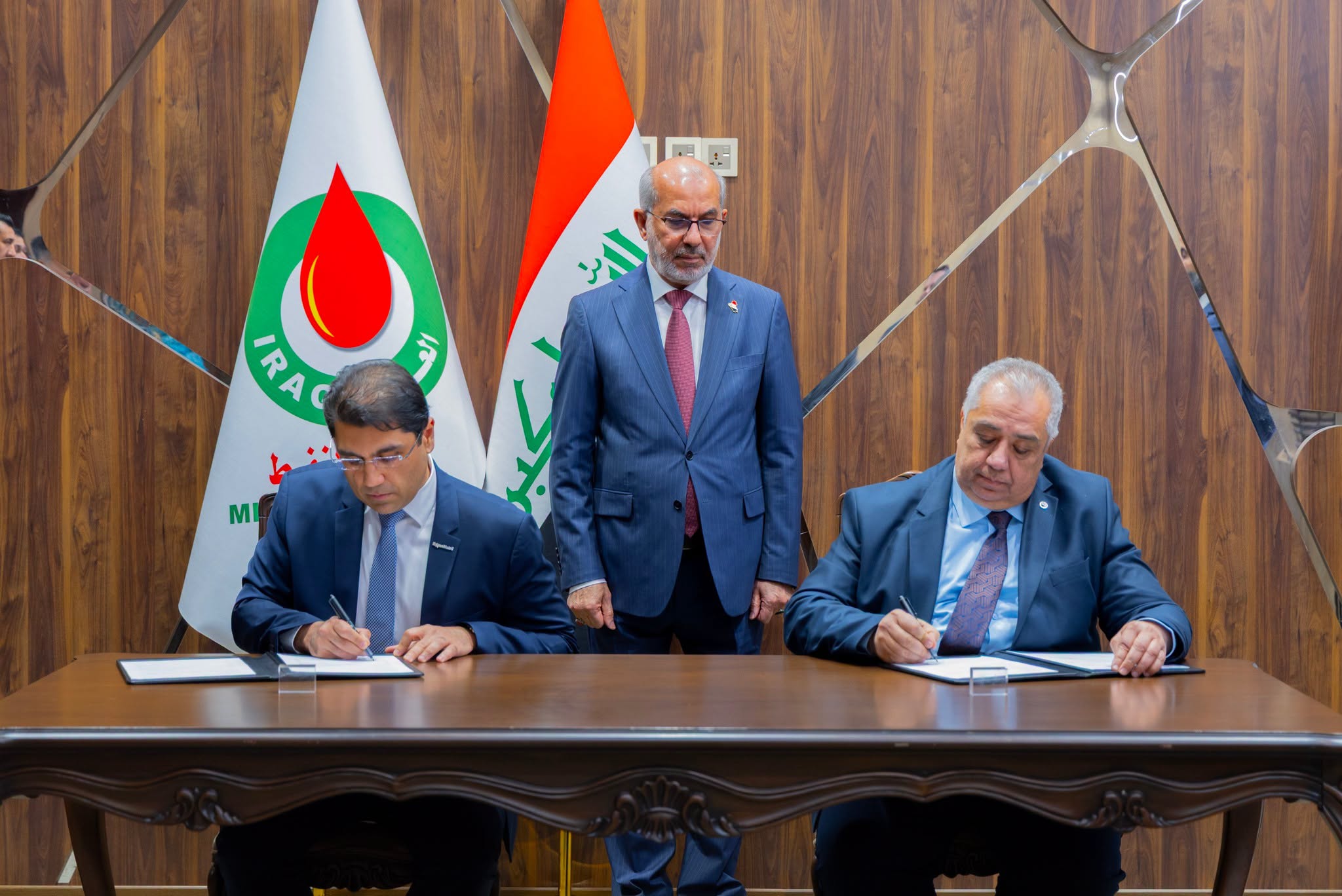 عێراق و ئێکسۆن مۆبیل لێکتێگەیشتننامەیەکیان واژۆ کرد