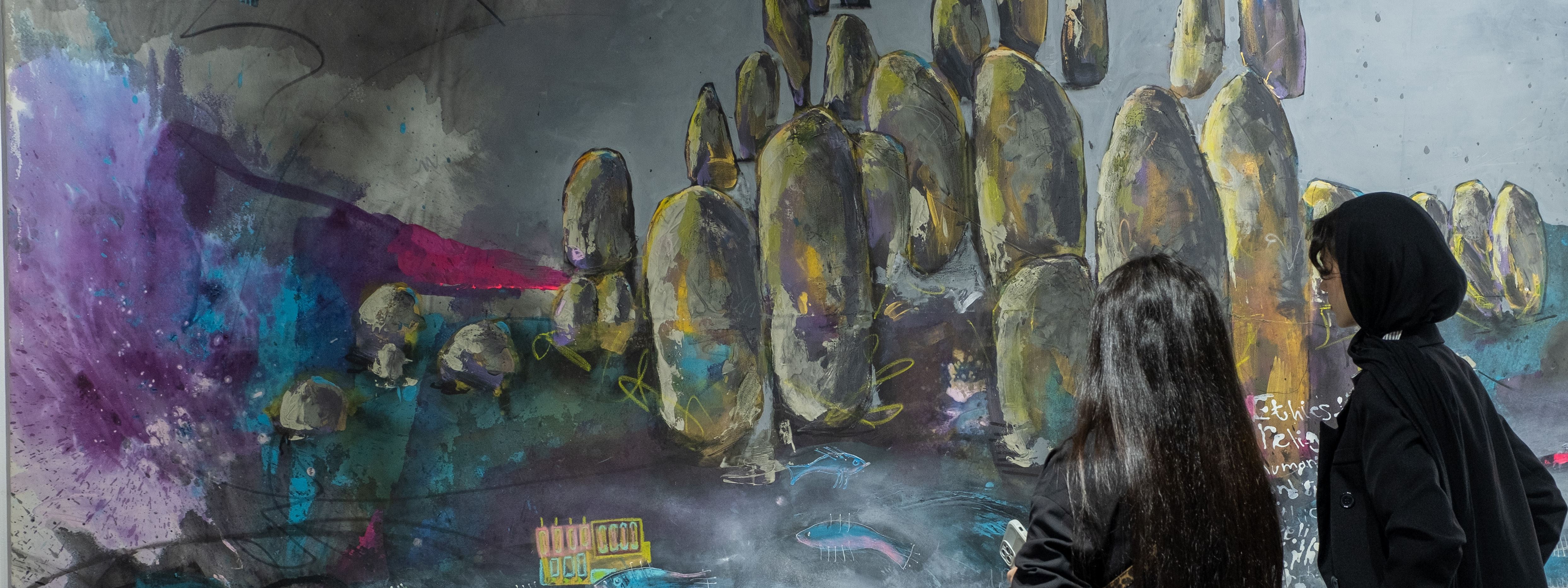 Kurdish artist opens art exhibition in Erbil