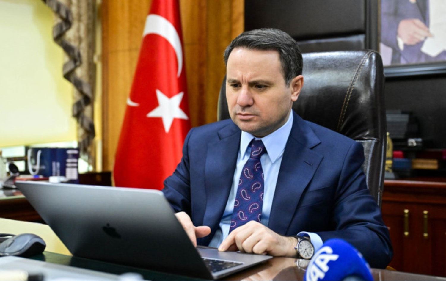 Suç örgütlerine darbe! Adalet Bakanı Gürlek: Mücadelemizi kararlılıkla sürdürüyoruz