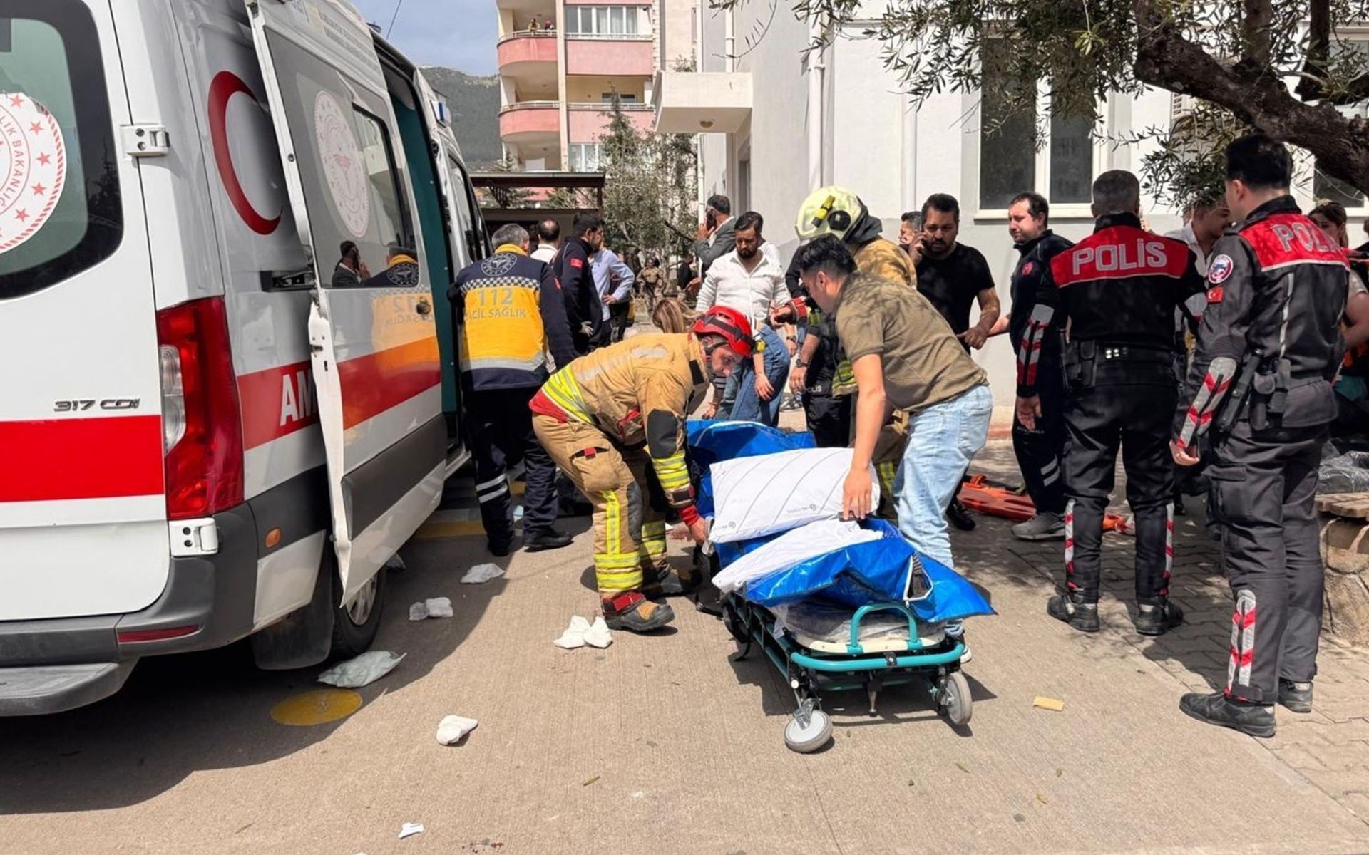 هجوم مسلح على مدرسة بمحافظة مرعش بتركيا.. سقوط قتلى وجرحى