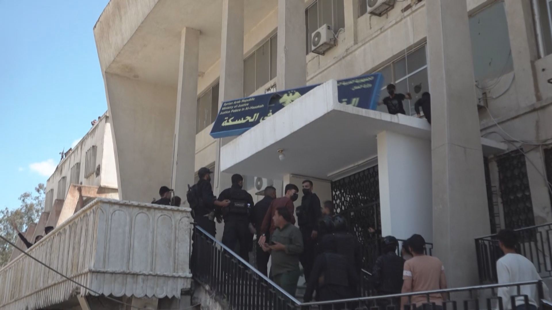 Syrian decree recognizes Kurdish as ‘national language,’ Arabic remains official