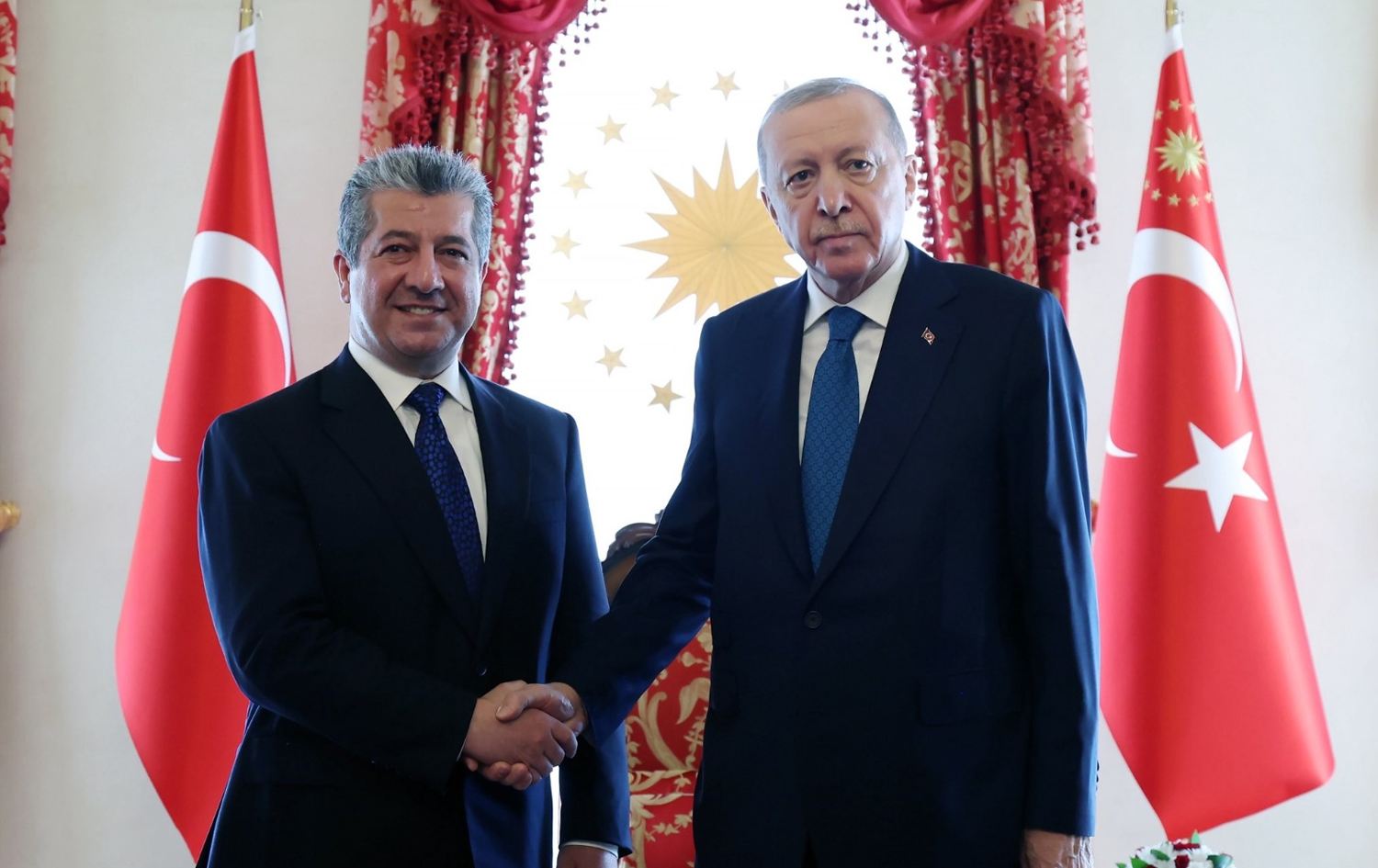 Erdogan receives KRG PM Barzani in Istanbul