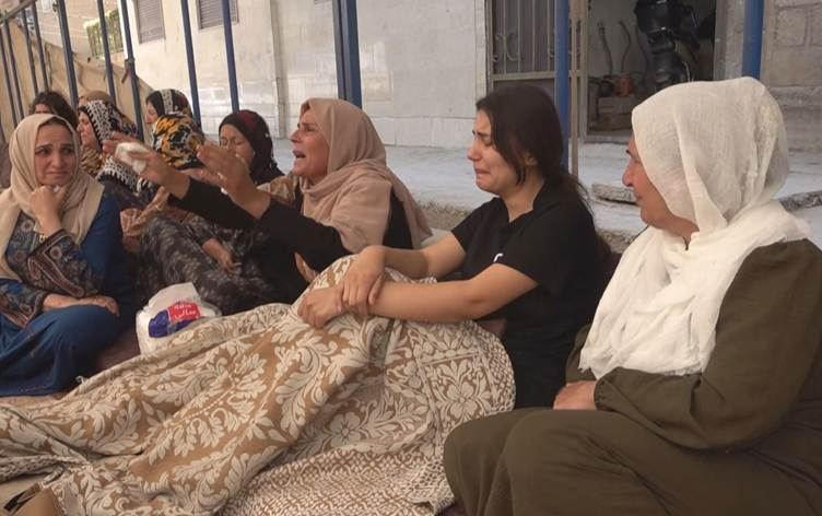 KAMIŞLO - Kutlamalarda açılan ateş sonucu can veren gencin annesi: O ölünce hepimiz öldük