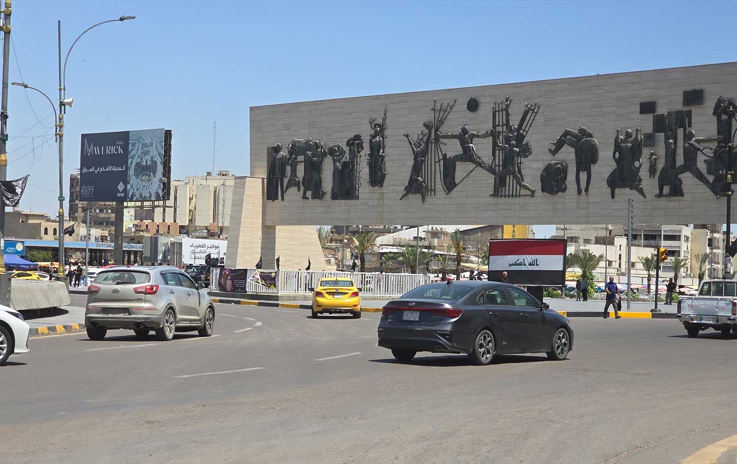 Iraq revenues fall to half of monthly spending: PM advisor